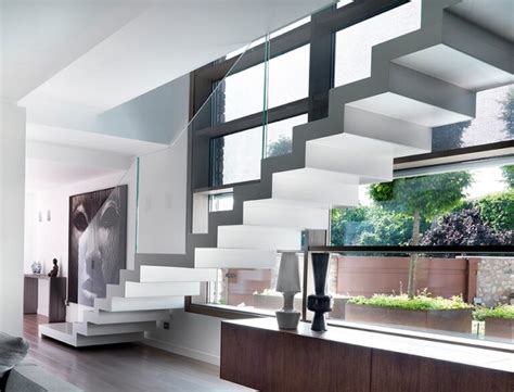 How do Zig Zag Staircases work? Zig Zag Stairs Design & Costruction