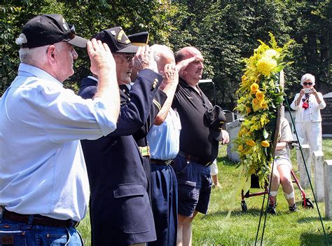 Two Merrill's Marauders honor their commanders at West Point Cemetery ...