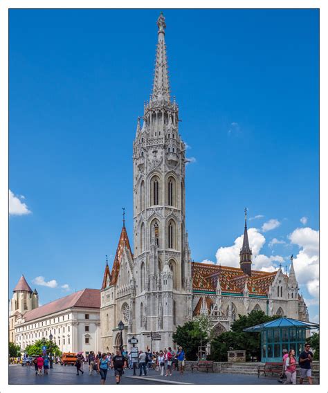 4982 - A Shadow over Matthias Church - Andreas Manessinger