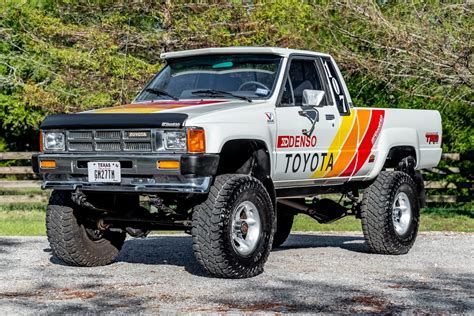 1985 Toyota Pickup Xtracab SR5 4x4 5-Speed for sale on BaT Auctions ...