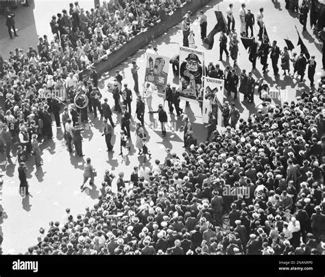 Marchers in New York’s celebration of May Day, May 1, 1936 ...