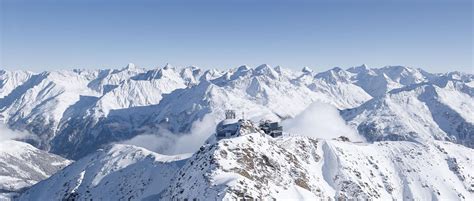 James Bond in Sölden | Best location, Filming locations, Austrian ski ...