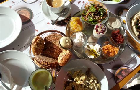 The best 14 places to enjoy that famous Israeli breakfast - ISRAEL21c