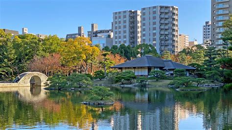 Shukkeien, Hiroshima's famous Japanese garden. [OC] : r/japanpics