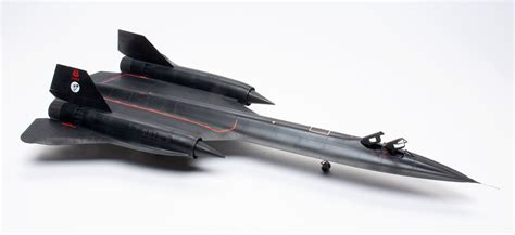 Revell 1/48 scale SR-71 Blackbird plastic model kit review | FineScale ...