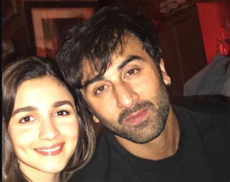 Is Alia Bhatt really happy with Ranbir Kapoor? - Masala.com