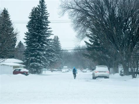 Saskatoon weather: Snowy and windy, storm watch for the weekend