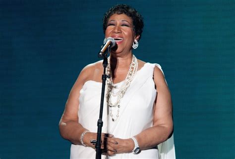 Aretha Franklin Singing "Amazing Grace" | POPSUGAR Entertainment UK