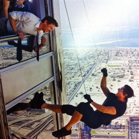 Behind-the-Scenes of Mission: Impossible Ghost Protocol with Jeremy ...