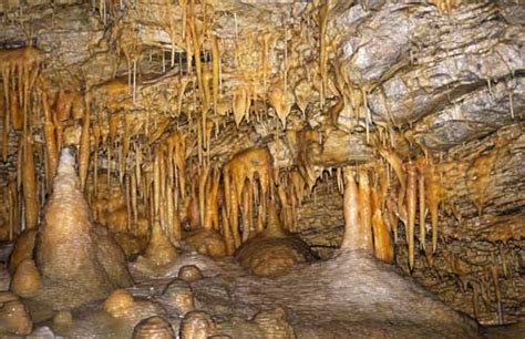 What the difference between a stalactite and a stalagmite ...