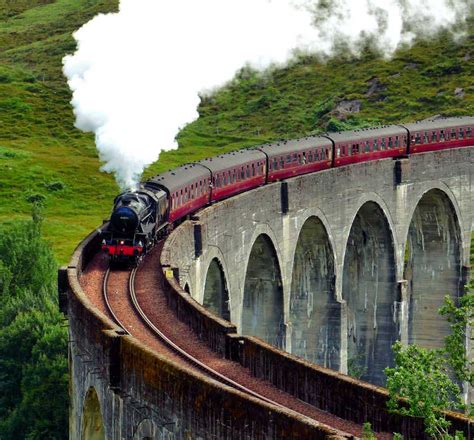 Glenfinnan Guide West Highlands Scotland | Britain Visitor - Travel ...