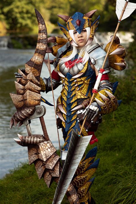 Tigrex Armor and Bow by azproduction on DeviantArt