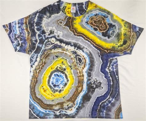 Squatch Art Geode Tie Dye T-shirt Men's Size XL - Etsy