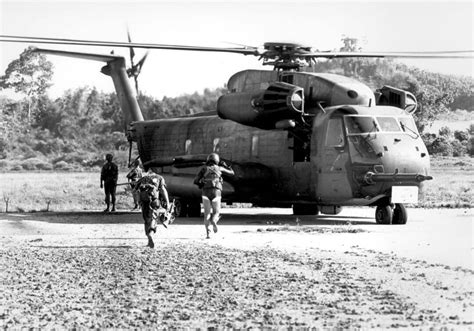 A Look at the Top Helicopters of the Vietnam War | Chopper Spotter