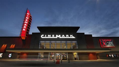 Cinemark brings back five classic scary movies to the big screen for ...