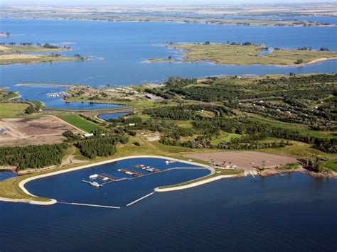 Lake Sakakawea | Official North Dakota Travel & Tourism Guide