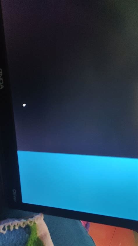 Black screen with cursor : r/pchelp