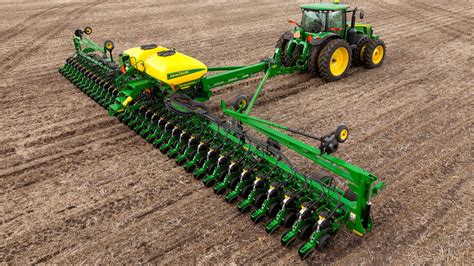 1745 Planter | Planting Equipment | John Deere CA