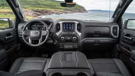 2019 GMC Sierra Denali interior look - Motor Trend en Español