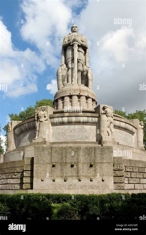 Bismarck monument Hamburg; Germany Stock Photo - Alamy