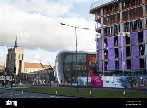 Slough, UK. 18 November, 2019. Construction work alongside the Curve in ...