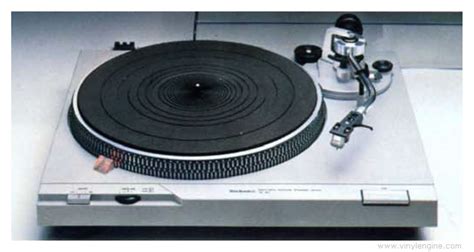 Technics SL-D2 - Manual - 2-Speed Semi-Automatic Turntable - Vinyl Engine