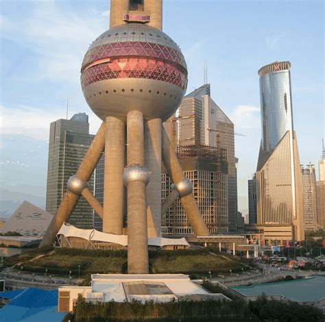 Top 10 Awesome Oriental Pearl Tower Facts | Ultimate List