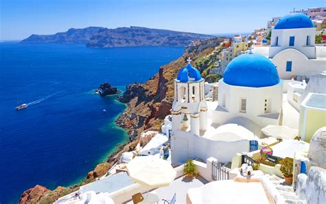 Santorini: A volcano embraced island of the Aegean Sea |Greece Visa