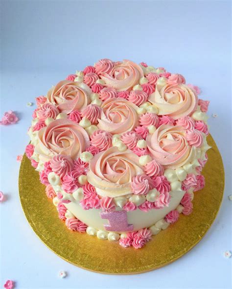 Buttercream Birthday cake - Karen's Cakes