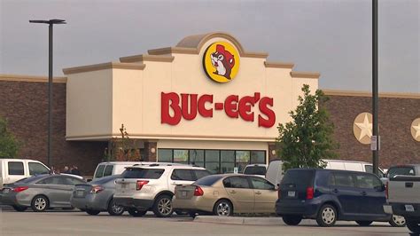 Buc-ee's Beaver Nuggets called 'best snack in Texas' | wfaa.com