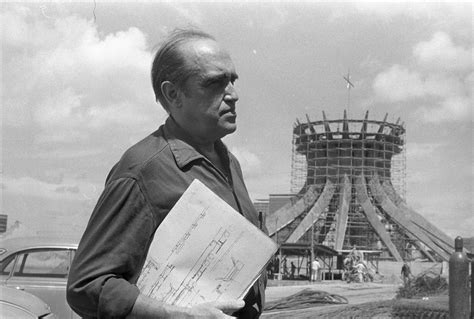 Oscar Niemeyer: King of the Curve