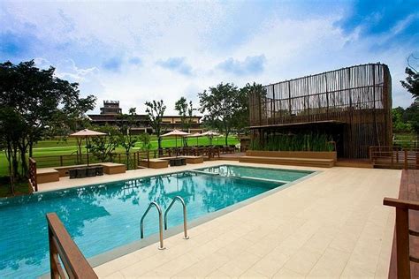 Mountain Creek Golf Resort & Residences Pool: Pictures & Reviews ...