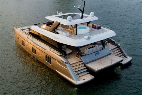 Future of Luxury Yachting: The 25 Best Yacht Brands (2022)