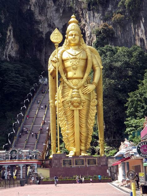 File:Batu Caves-2.jpg