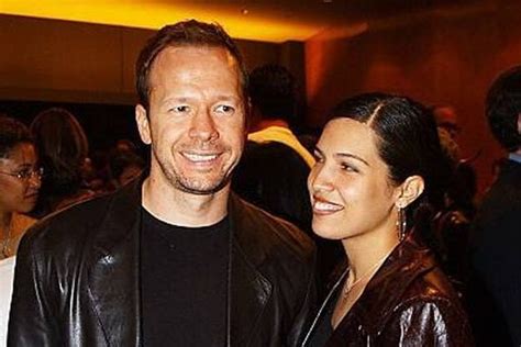 Divorce Reason of Donnie Wahlberg And His Ex-wife Kimberly Fey | SuperbHub