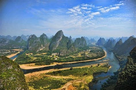 Lijiang river in China | Guilin, Beautiful places on earth, Yangshuo