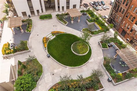 Lime Green Design for Barclay Towers Garden Plaza