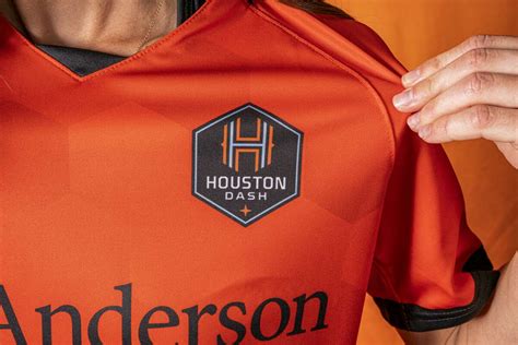 A look at the new Dash, Dynamo jerseys for 2021 season