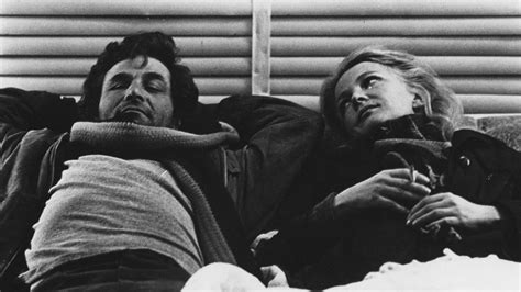 ‎A Woman Under the Influence (1974) directed by John Cassavetes ...