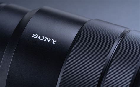 Best Sony Lens for Portraits Photography [Buying Guide in 2021]