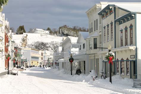 The Round Island Lighthouse marks the gateway to the Mackinac Island ...