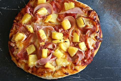 Hawaiian Pizza