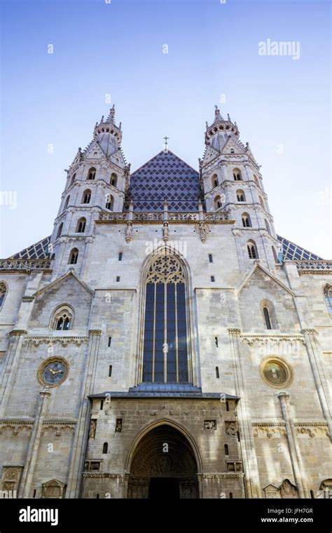 Vienna St. Stephens Cathedral Stock Photo - Alamy