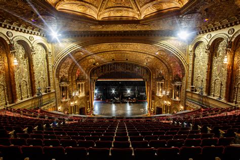 Step Inside Manhattan's Dazzling United Palace Theater - Gothamist