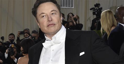 The world's wealthiest person: How did Elon Musk get so rich? - CBS News