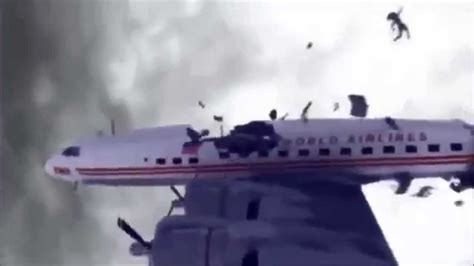 Catastrophic crash of two airplanes - Fabweb