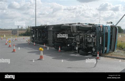 Crashed lorry Stock Photo - Alamy