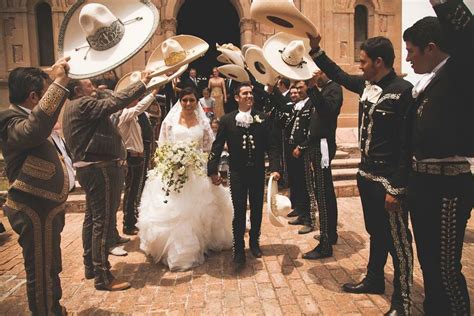 Boda charra | Charro wedding, Mexican wedding, Mexican wedding dress