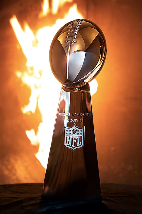 Qué es el trofeo de Vince Lombardi del Super Bowl: datos | Vogue