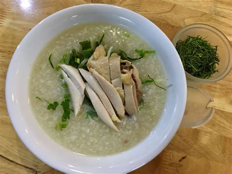 Cháo Gà - Vietnamese Rice Porridge with Chicken - Delicious Vietnam